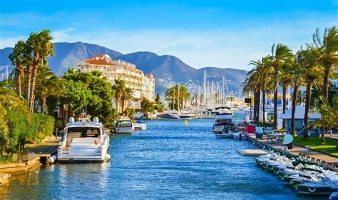 Greserva Kar-Centro, Junto A La Playa, 3 Piscinas, Wifi, Clima, Restaurantes 2024 Empuriabrava Dış mekan fotoğraf